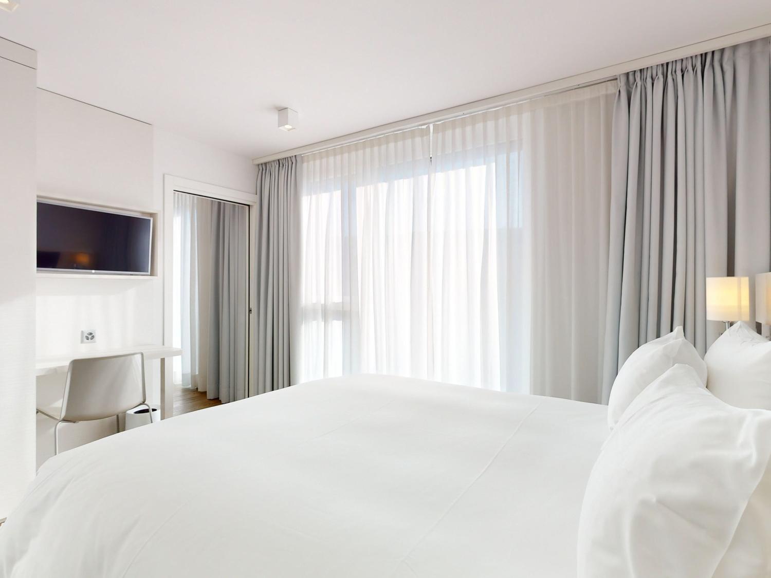 Nonanteneuf Appart Hotel Vevey - Contactless Check-In エクステリア 写真
